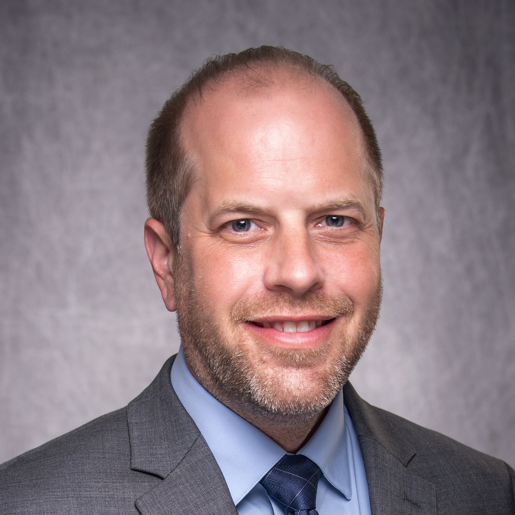 Photo of Seth Tomchik